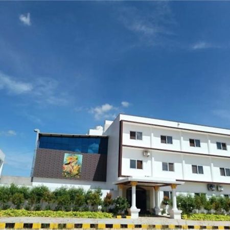Shri Aprameya Resort Harohalli  ภายนอก รูปภาพ